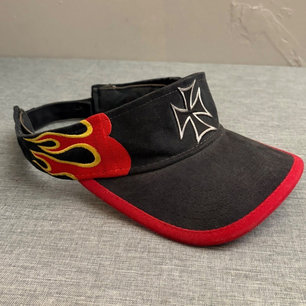 West Coast Choppers Visor Mens‎ OSFA Black Red Flame Iron Cross Vintage 90s Hat